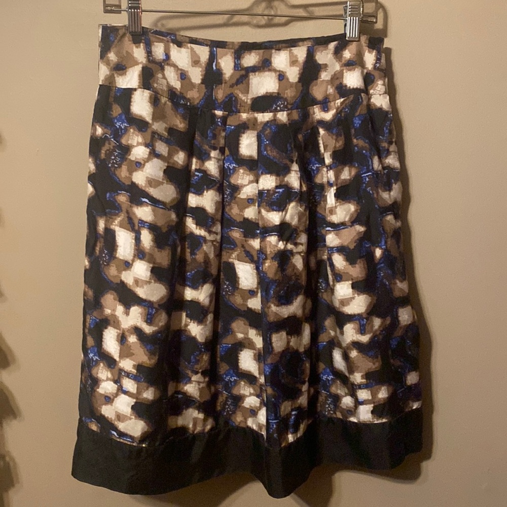 Dana Buchman 💯 silk skirt